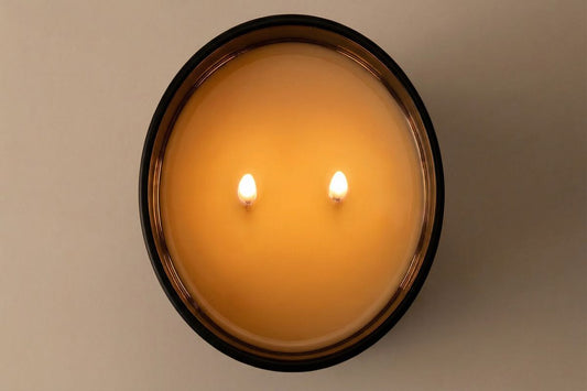 Hillight luxury candle first burn — full edge-to-edge melt pool achieved, no tunneling, coconut soy blend wax